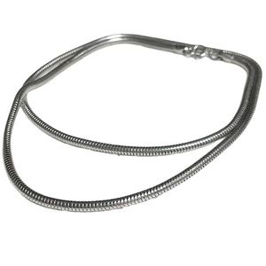 Vintage silver 24” round chain clasp necklace